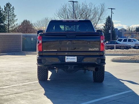 Used 2021 Chevrolet Silverado 2500 High Country w/ Z71 Off-Road Package image 7