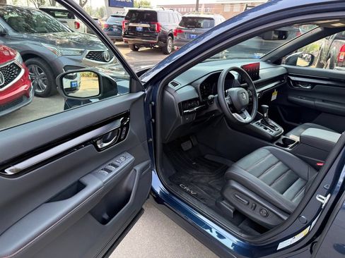 Certified 2026 Honda CR-V Sport Touring image 13