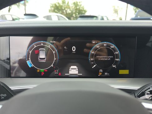 New 2026 Volkswagen Tiguan SE R-Line image 11