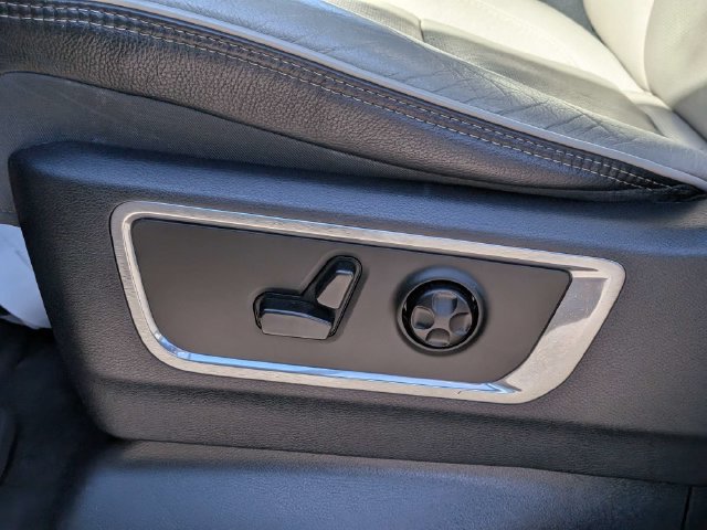 Used 2023 RAM 1500 Limited AWD/4WD image 17
