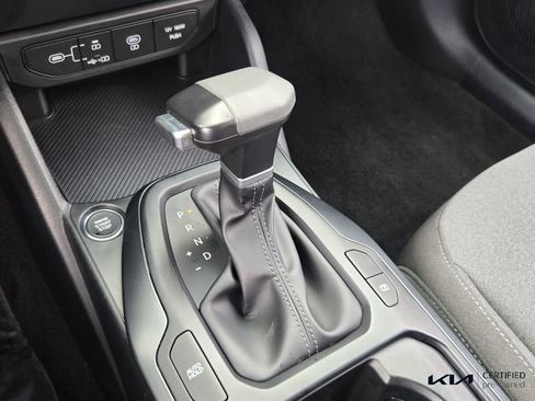Certified 2025 Kia K4 FWD image 24