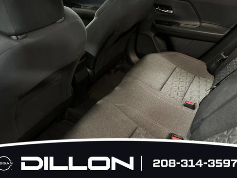 Used 2026 Nissan Kicks SV w/ SV Premium Package AWD/4WD image 12