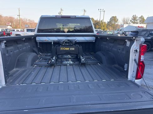 Used 2021 Chevrolet Silverado 3500 LTZ image 9