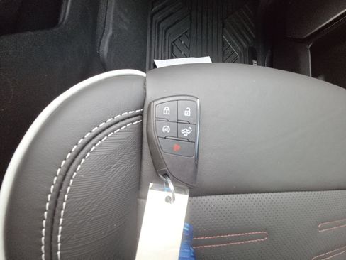 New 2026 GMC Sierra 2500 AT4X w/ AT4X AEV Edition AWD/4WD image 38
