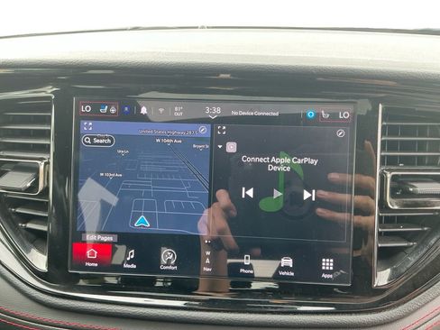 Used 2024 Dodge Durango GT AWD/4WD image 18