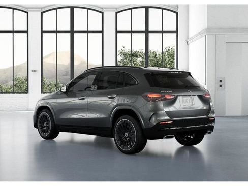 New 2026 Mercedes-Benz GLA 250 4MATIC image 29