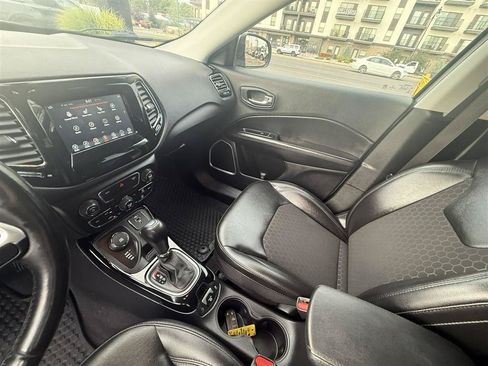 Used 2021 Jeep Compass Latitude AWD/4WD image 20