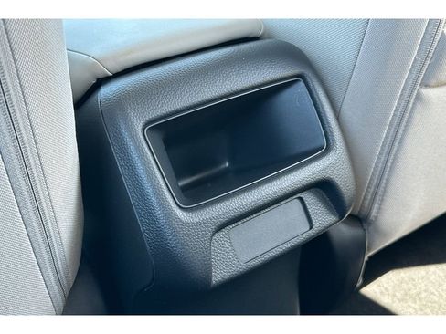 Used 2023 Honda HR-V LX image 43