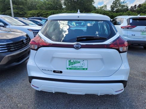 New 2025 Nissan Kicks Play S w/ Interior Electronics Package image 7