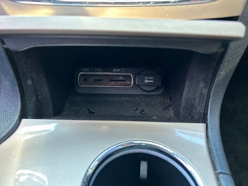 Used 2015 Jeep Grand Cherokee Altitude image 31