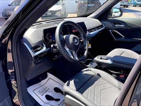 New 2026 BMW X1 xDrive28i w/ Technology Package AWD/4WD image 8