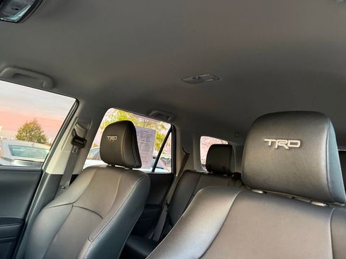 Used 2023 Toyota 4Runner TRD Sport image 7