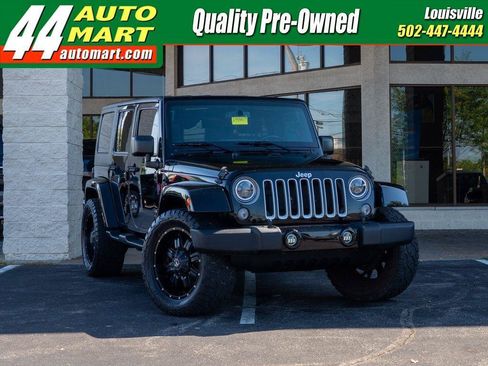 Used 2016 Jeep Wrangler Unlimited Sahara w/ Connectivity Group AWD/4WD image 1