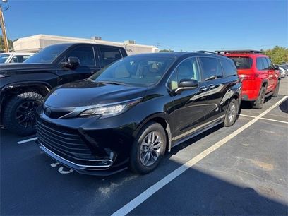 Used 2023 Toyota Sienna XLE w/ XLE Plus Package