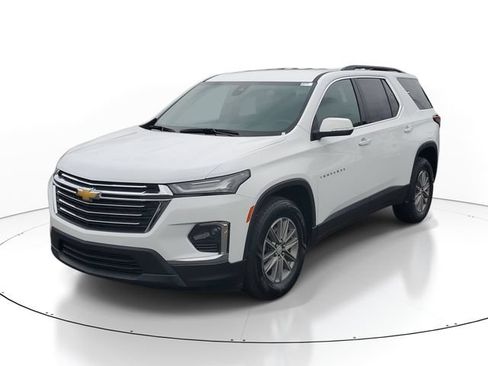 Certified 2024 Chevrolet Traverse LT w/ LPO, Floor Liner Package AWD/4WD image 2