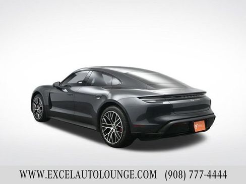 Used 2022 Porsche Taycan 4S image 4