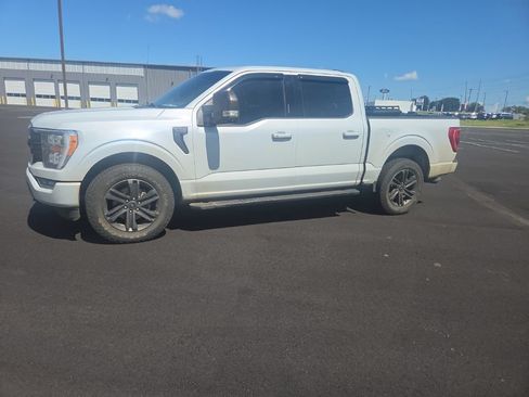 Used 2022 Ford F150 XLT w/ Equipment Group 302A High AWD/4WD image 6