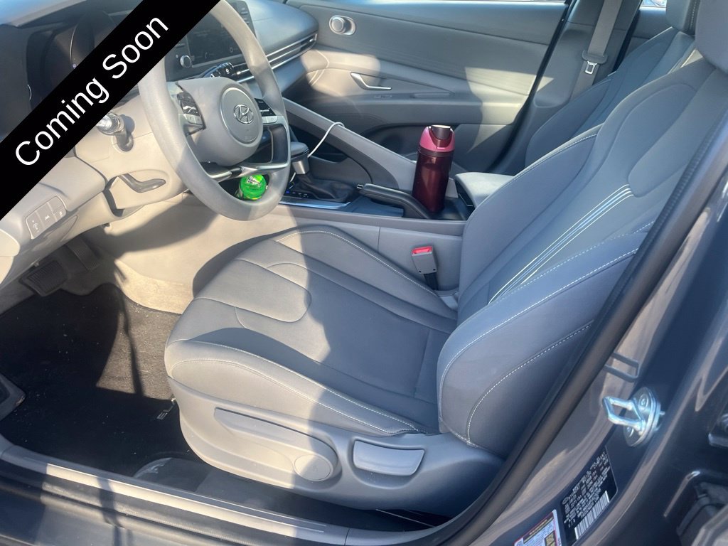 Used 2023 Hyundai Elantra SEL FWD image 8