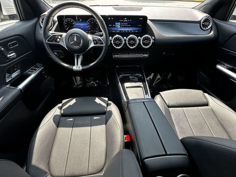 Certified 2026 Mercedes-Benz GLA 250 4MATIC w/ Exclusive Package image 27