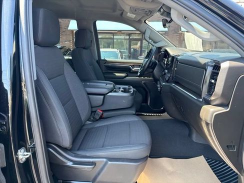 Certified 2024 Chevrolet Silverado 2500 LT w/ Midnight Edition AWD/4WD image 18