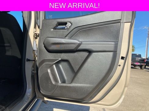 Used 2024 GMC Canyon Elevation w/ Convenience Package image 14