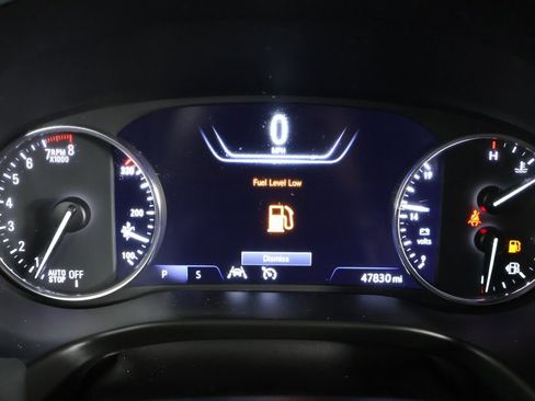 Used 2024 Buick Enclave Premium image 4