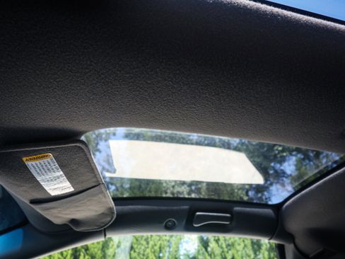 Used 1998 Pontiac Firebird Formula w/ Opt Pkg image 26