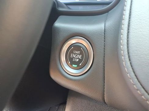 Used 2024 Chevrolet Tahoe High Country image 12