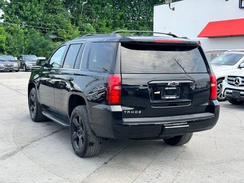 Used 2019 Chevrolet Tahoe LT w/ LT Midnight Edition AWD/4WD image 4
