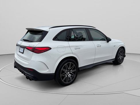 Used 2025 Mercedes-Benz GLC 43 AMG 4MATIC image 5