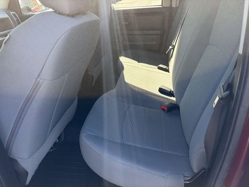 Used 2016 RAM 1500 Express AWD/4WD image 18