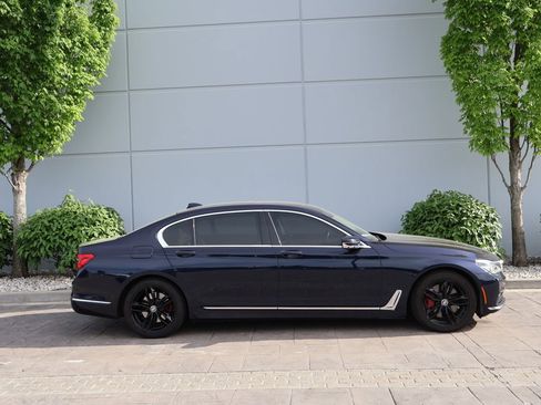 Used 2016 BMW 750i xDrive AWD/4WD image 5