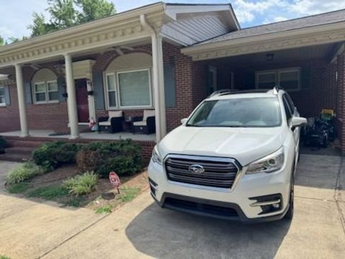 Used 2021 Subaru Ascent Limited w/ Technology Package AWD/4WD image 4
