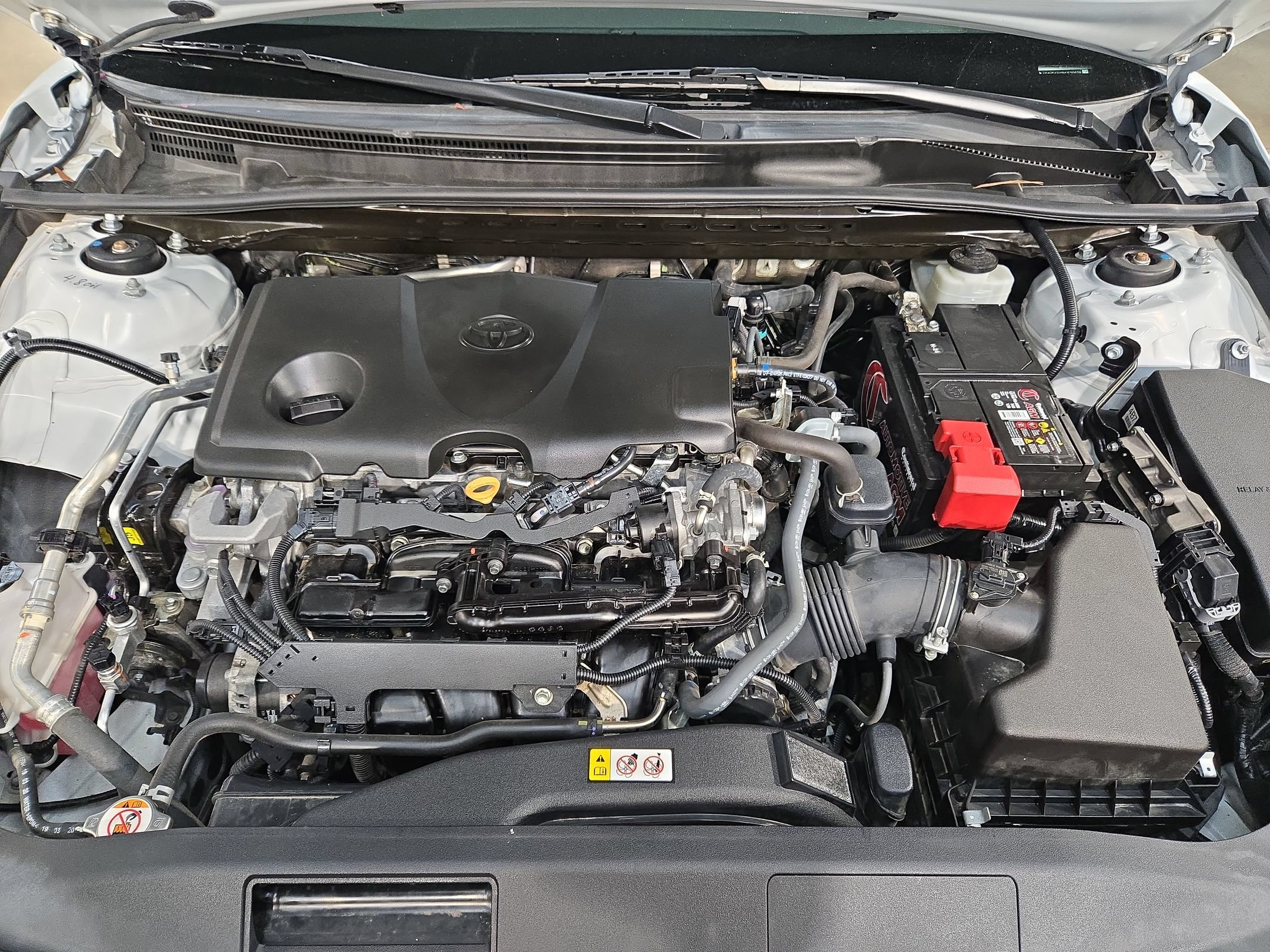 Used 2021 Toyota Camry XSE FWD image 19