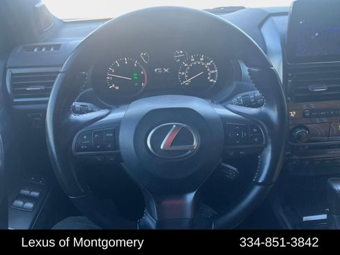 Used 2022 Lexus GX 460 image 14