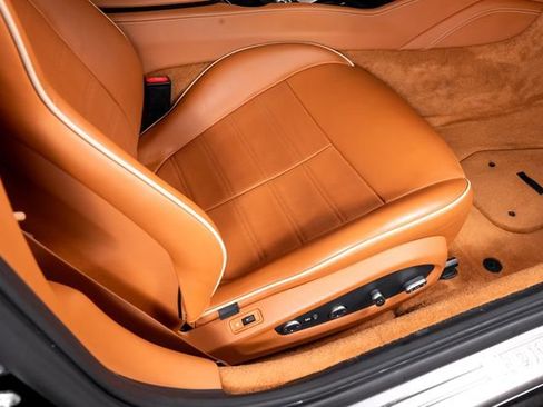 Used 2016 Ferrari California T RWD image 61