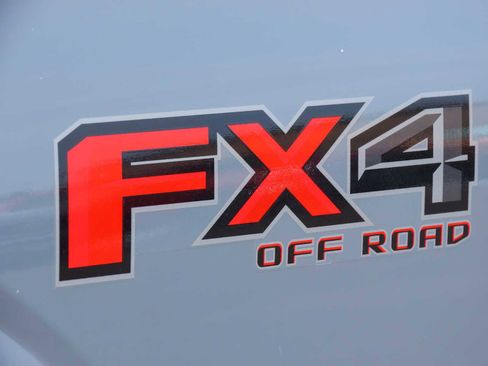 Certified 2019 Ford F150 Lariat image 13