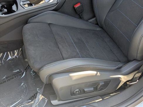 New 2026 BMW M235i xDrive image 4