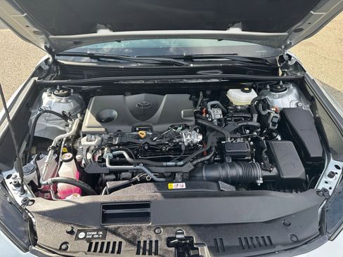 Used 2025 Toyota Camry LE image 33
