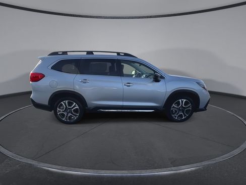 Used 2026 Subaru Ascent Touring AWD/4WD image 9