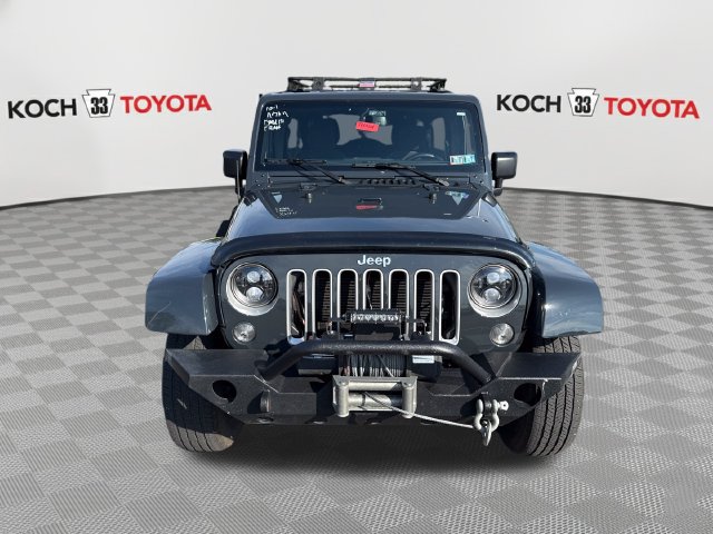 Used 2016 Jeep Wrangler Unlimited Sahara w/ Connectivity Group AWD/4WD image 2