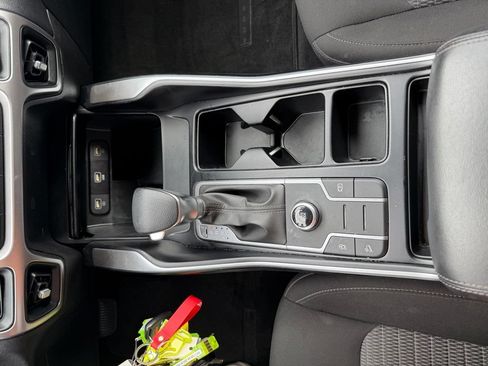 Certified 2022 Kia Sorento LX FWD image 21