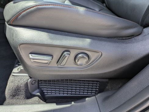 Certified 2023 Toyota Sienna XSE image 11