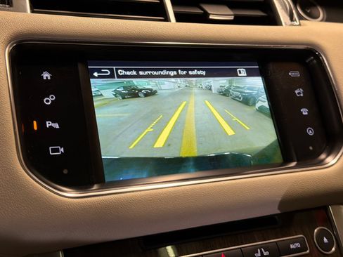 Used 2016 Land Rover Range Rover Sport HSE AWD/4WD image 31