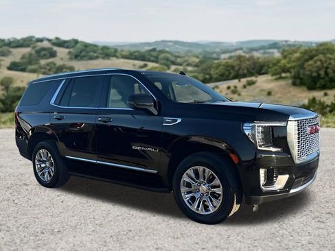 Certified 2024 GMC Yukon Denali w/ Max Trailering Package AWD/4WD image 1