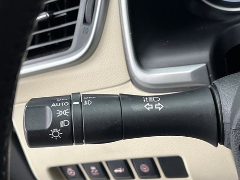 Used 2023 Nissan Murano SL image 46