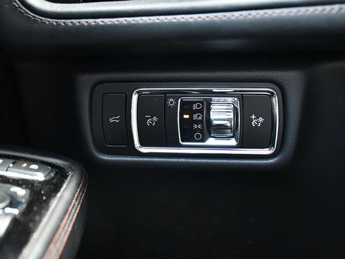 Used 2023 Lincoln Aviator Reserve w/ Jet Appearance Package AWD/4WD image 30
