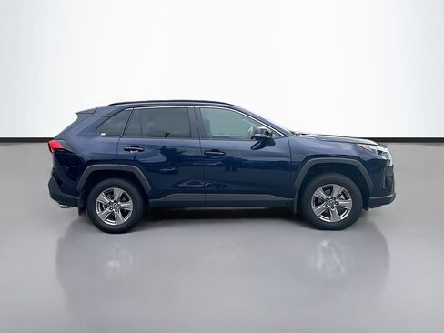 Used 2025 Toyota RAV4 XLE w/ Convenience Package FWD image 2