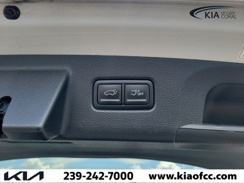 Used 2025 Kia Telluride SX X-Line AWD/4WD image 12