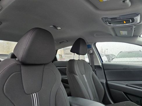 New 2026 Hyundai Elantra Blue image 11